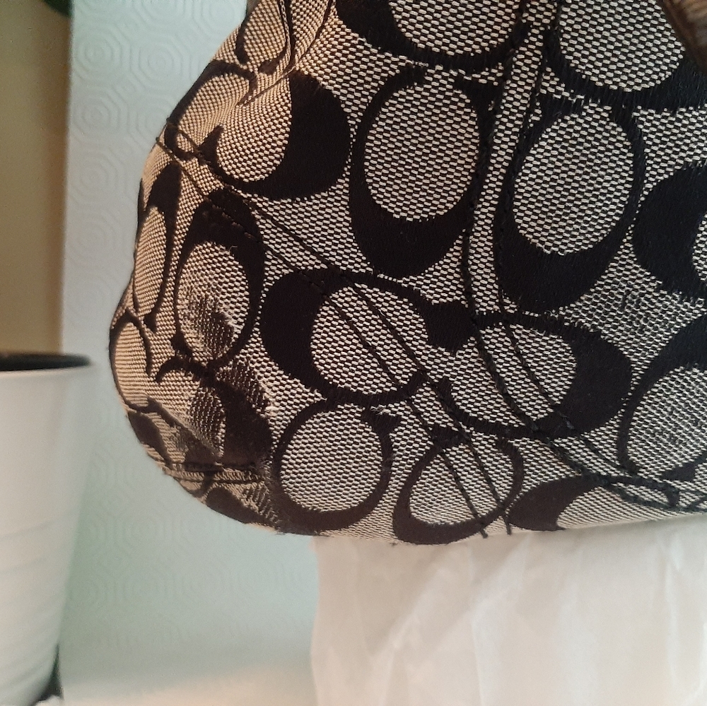 Coach purses - Picture 11 of 16